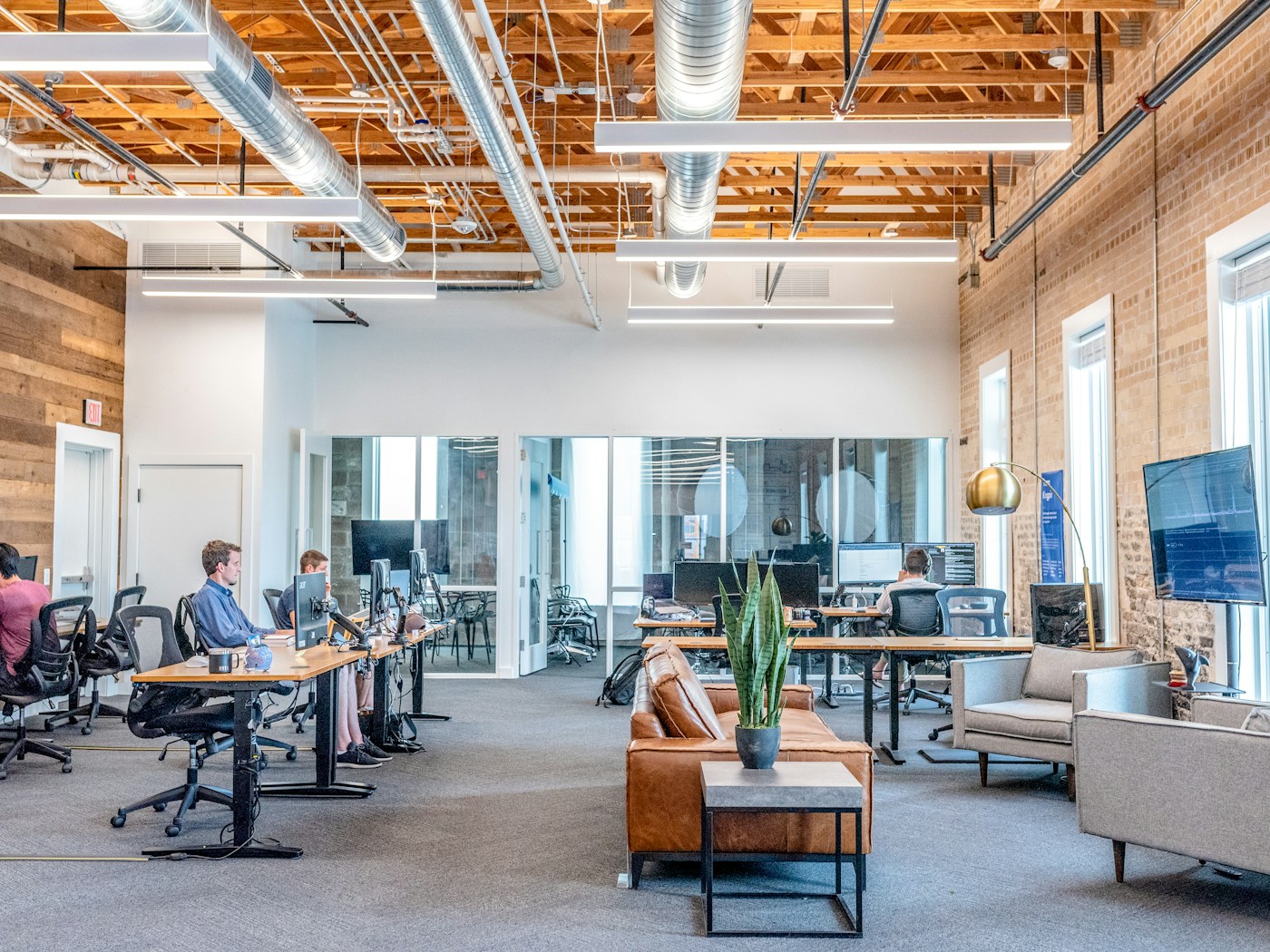 Tư vấn cá nhân tại văn phòng Owen & Co.